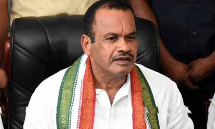 Congress High Command Serious on Komatireddy Venkatreddy