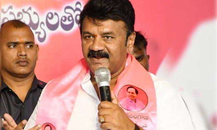 Minister Talasani distributes Double Houses in Bahadurpally