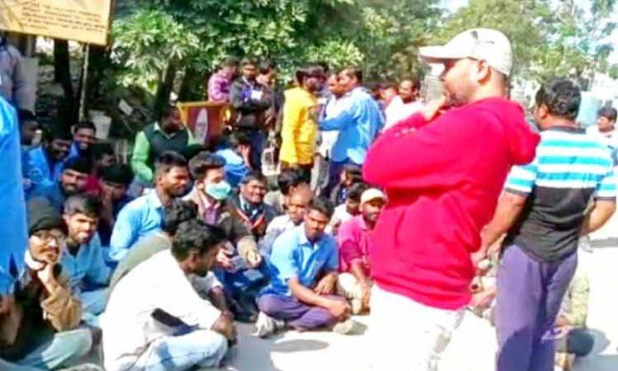 Workers protest at MNR Company in Sangareddy