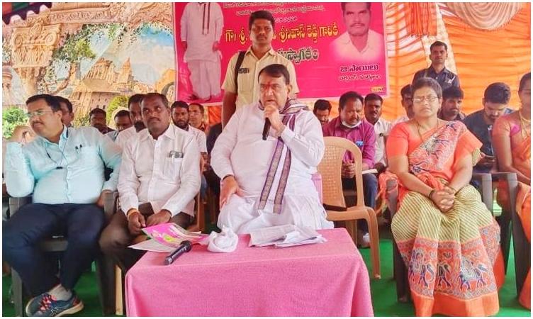 Speaker pocharam Inaugurates double bedroom in kotagiri