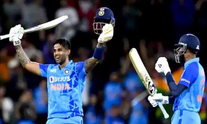 India beat New Zealand by 65 runs in 2nd T20