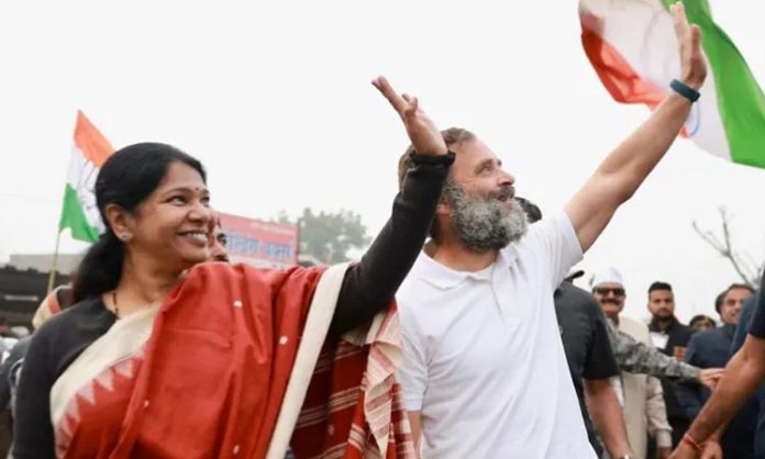 Kanimozhi in Rahul Bharat Jodo Yatra