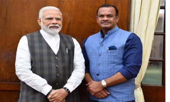 Komati Reddy with Modi