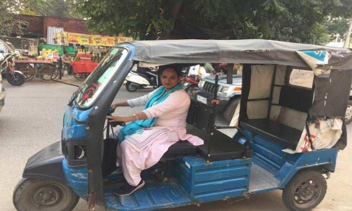 Lady auto driver in Punjab