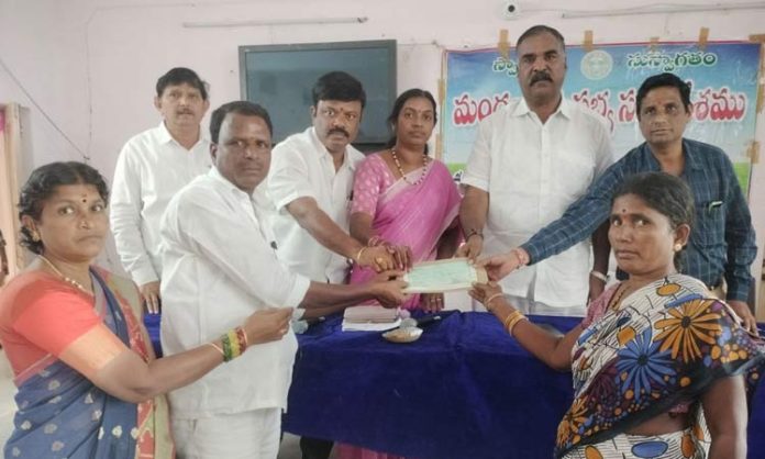 kalyana lakshmi cheques distribution program