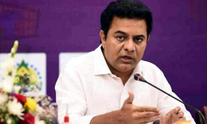 Center sees Telangana as enemy state: Minister KTR