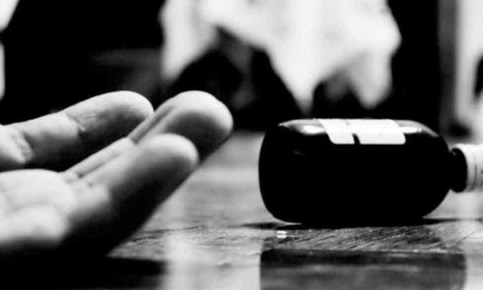 Two Members suicide in Nagar kurnool