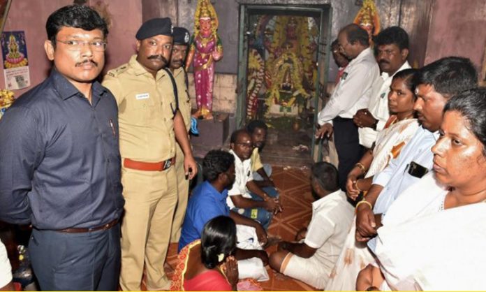 Dalits enter Tamil Nadu temple
