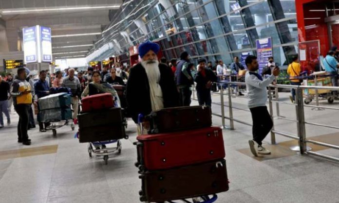 Drunk passengers arrested at IGI Airport