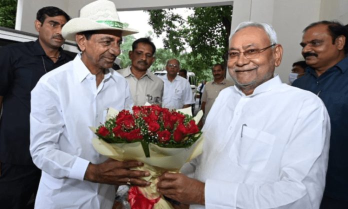 Nitish Kumar evades question on absence in Telangana rally