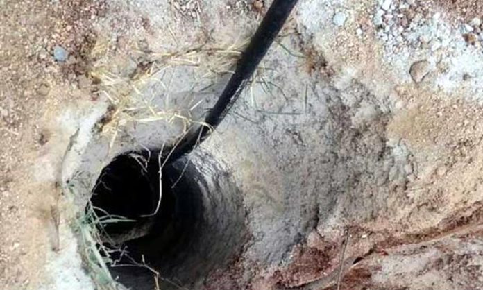 Child fell into Borewell in UP