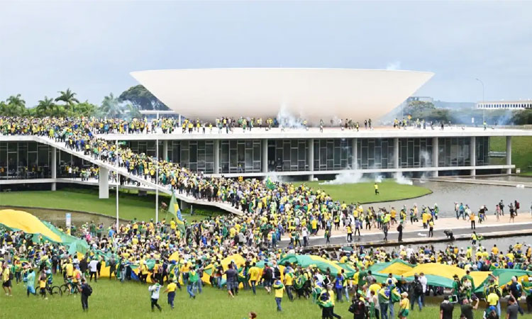 Destruction of Bolsonaro supporters in Brazil