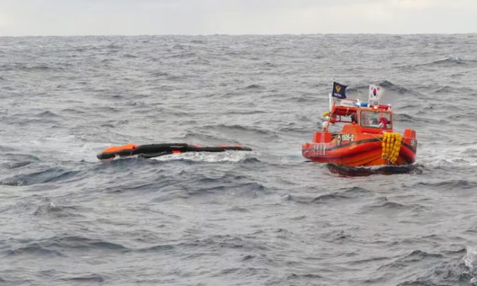 8 dead after cargo ship sinks in sea
