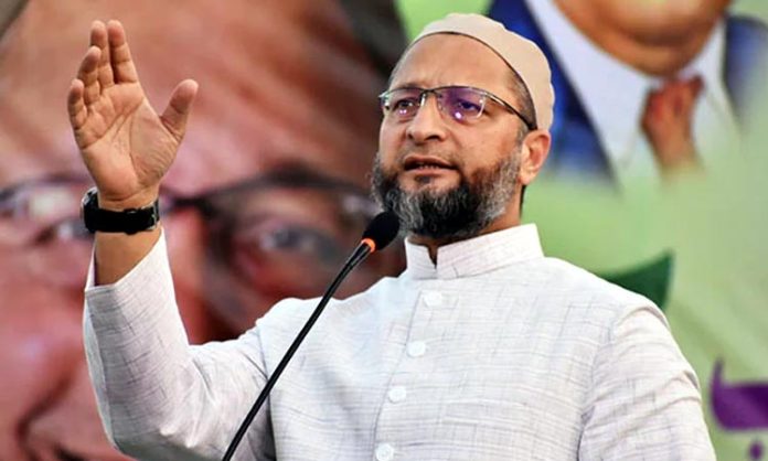 Asaduddin Owaisi Comments on PM Modi