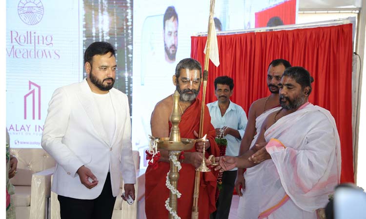 Chinna jeeyar swamiji launch Luxury Villas in Hyderabad