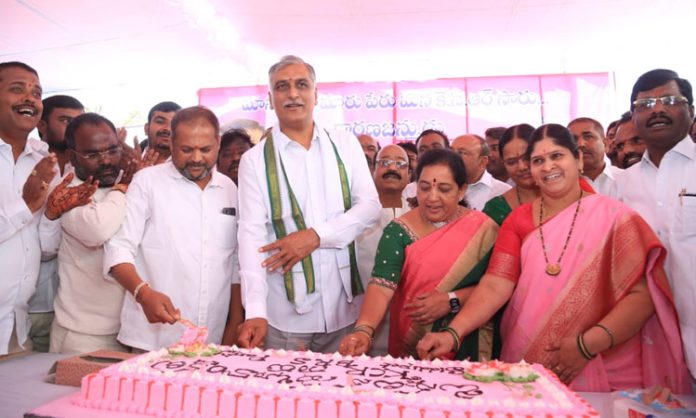 KCR Birth day wishes by Harish rao