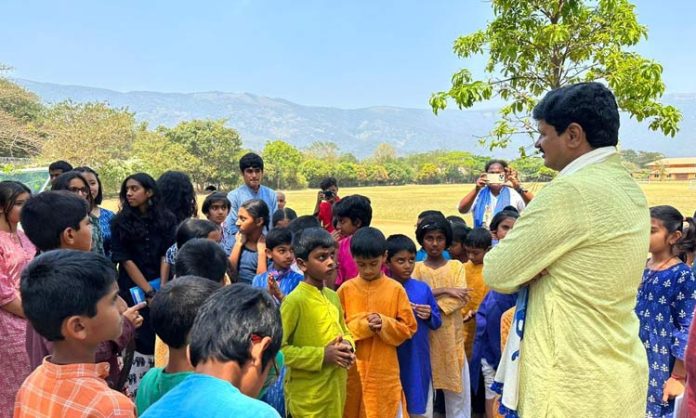 MP Santhosh Kumar planting saplings