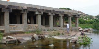Police warning to foreign tourists in Hampi