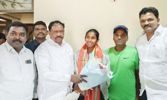 Bhadrachalam MLA Podem Veeraiah honored cricketer Trisha