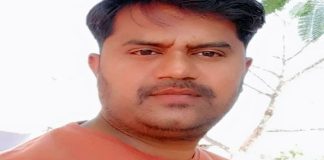 Car Rammed into SRSP Canal in Jagtial