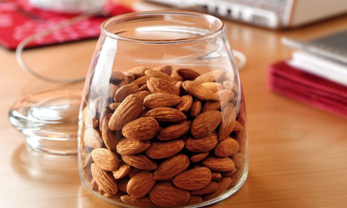 Almond may reduce weight and diabetes risk