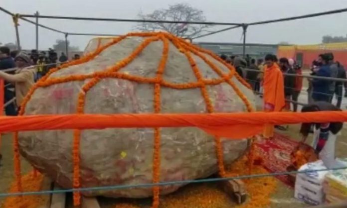 Rare rocks reach Ayodhya for construction of Lord Ram