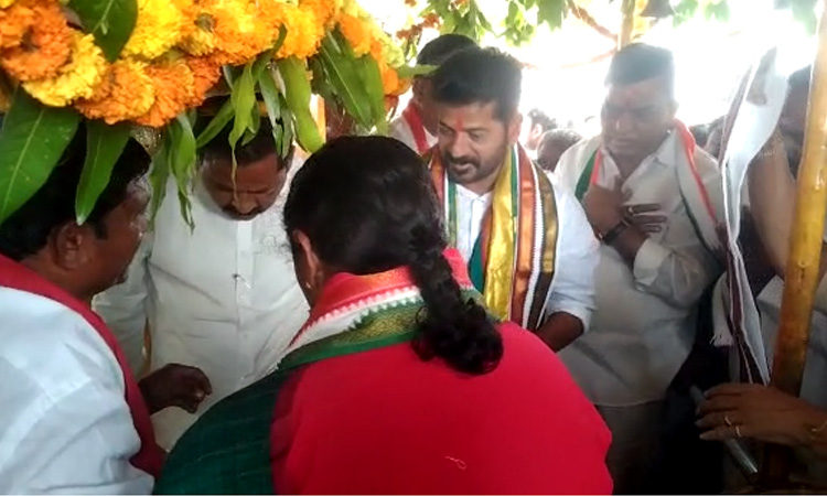 Revanth Reddy going to medaram to start Padayatra