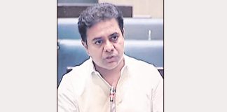 KTR fires on Congress leaders