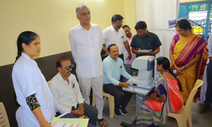 Minister Harish rao inspected Kanti Velugu camp