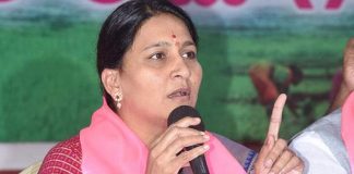 Kavitha comments revanth