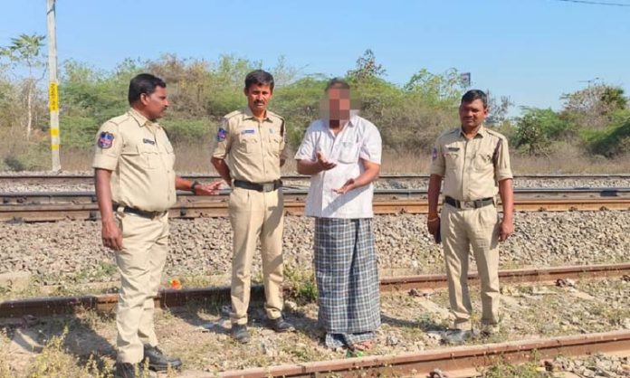 Bibinagar police saved person life