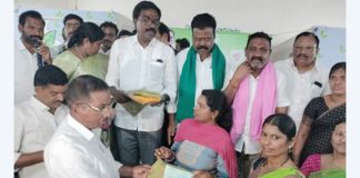 Minister Puvvada distributed Shaadi Mubarak and Kalyanalakshmi cheques
