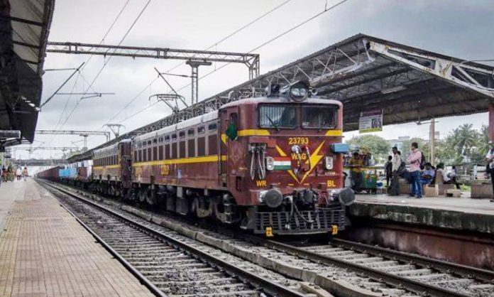 Alert for railway passengers: many trains cancelled