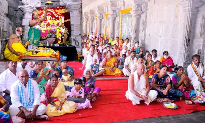 Yadadri temple information