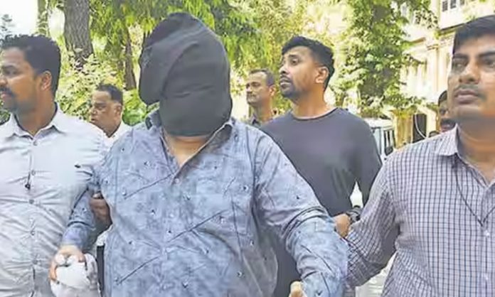 Arrest of bookie Anil Jaisinghani