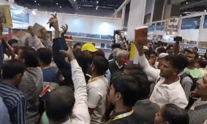 Christian stall at World Book Fair vandalised by right-wingers