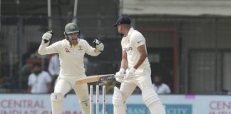 Team India loss five wickets