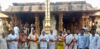 Koil Alwar Thirumanjanam at Ontimitta