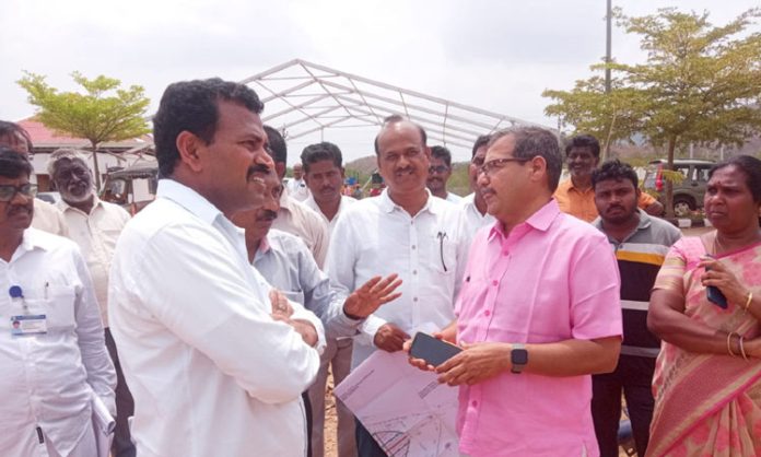 TTD JEO Veerabrahmam inspected Kalyana Vedika Works