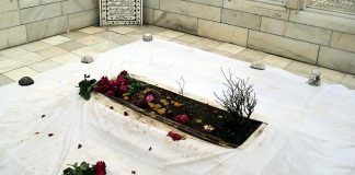 Take Aurangzeb's tomb to Hyderabad: Shiv Sena MLA