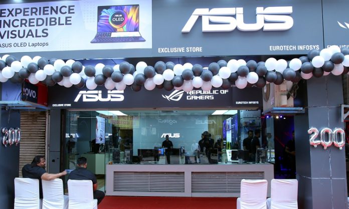 Asus launched 200th Store