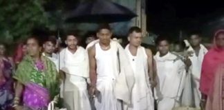 Groom walk 28 km for wedding venue in Bengaluru