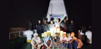 Near Gujarat Rs. 425 crore drugs seized