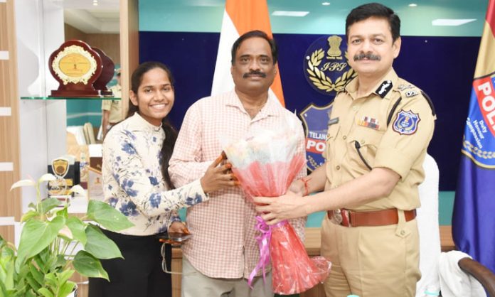 Rachakonda CP congratulated the sentry