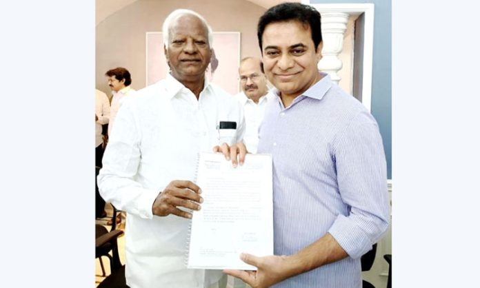 Kadiyam srihari met Minister KTR on development works