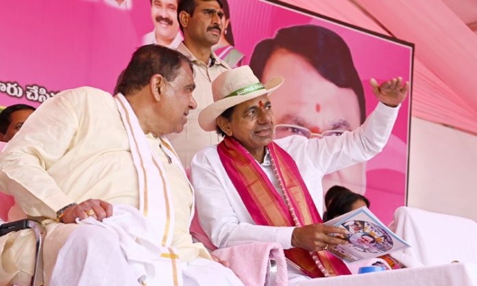 CM KCR Announces Rs 50 cr to Banswada Constituency