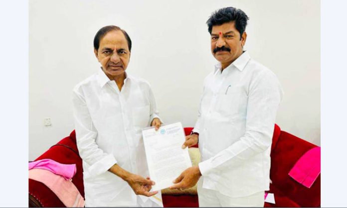 MLA Shankar naik meets CM KCR