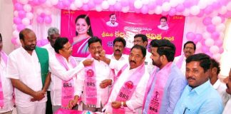 mlc kavitha birthday celebration in khammam