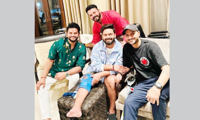 Former cricketers of Team India visited Pant