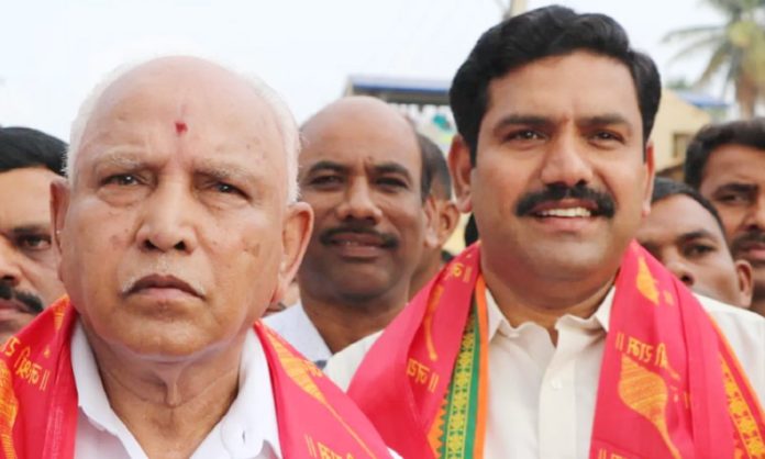 Yediyurappa son Vijayendra contesting against Siddaramaiah?